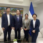 Organización budista Soka Gakkai visita embajada nicaragüense en Japón