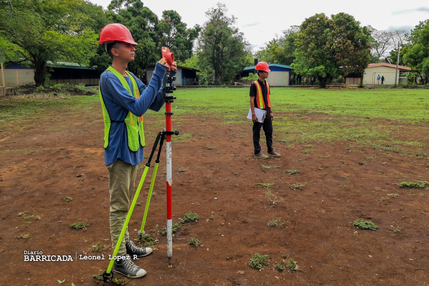 Centro Tecnológico Simón Bolívar preparado para recibir a más 100 estudiantes en 5 carreras técnicas