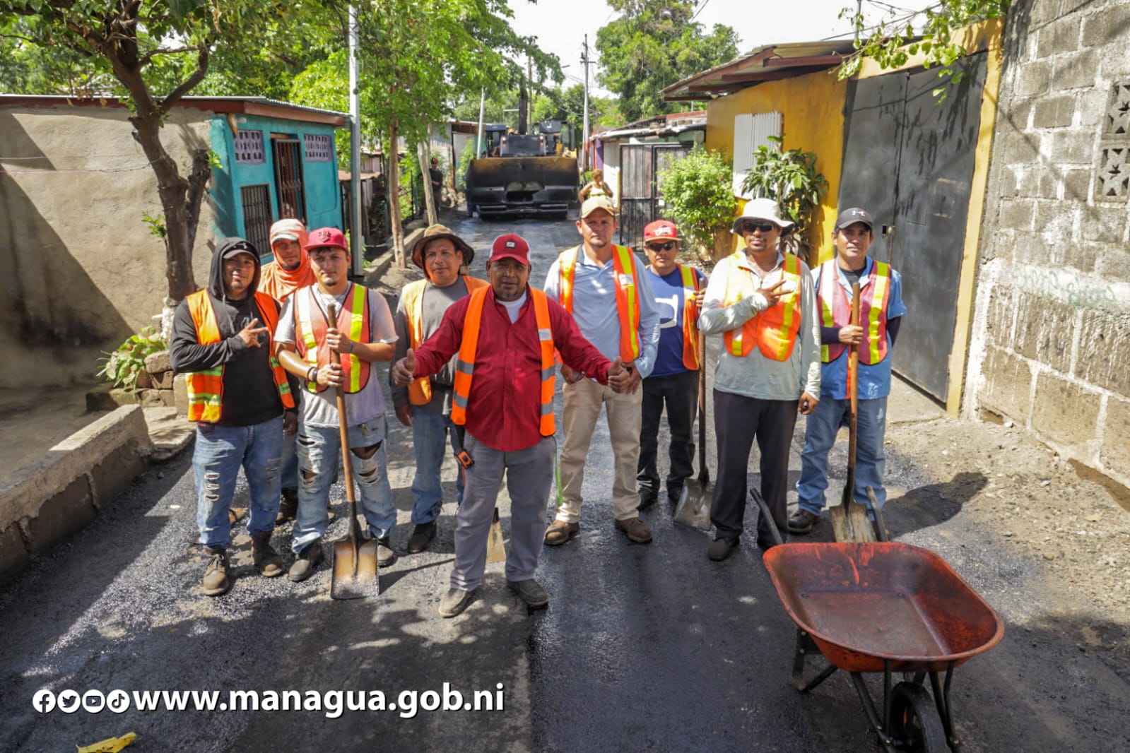 Programa Calles para el Pueblo avanza exitosamente en el Barrio Oswaldo Manzanares