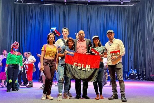 Cantata cultural celebra a la Revolución Sandinista en El Salvador