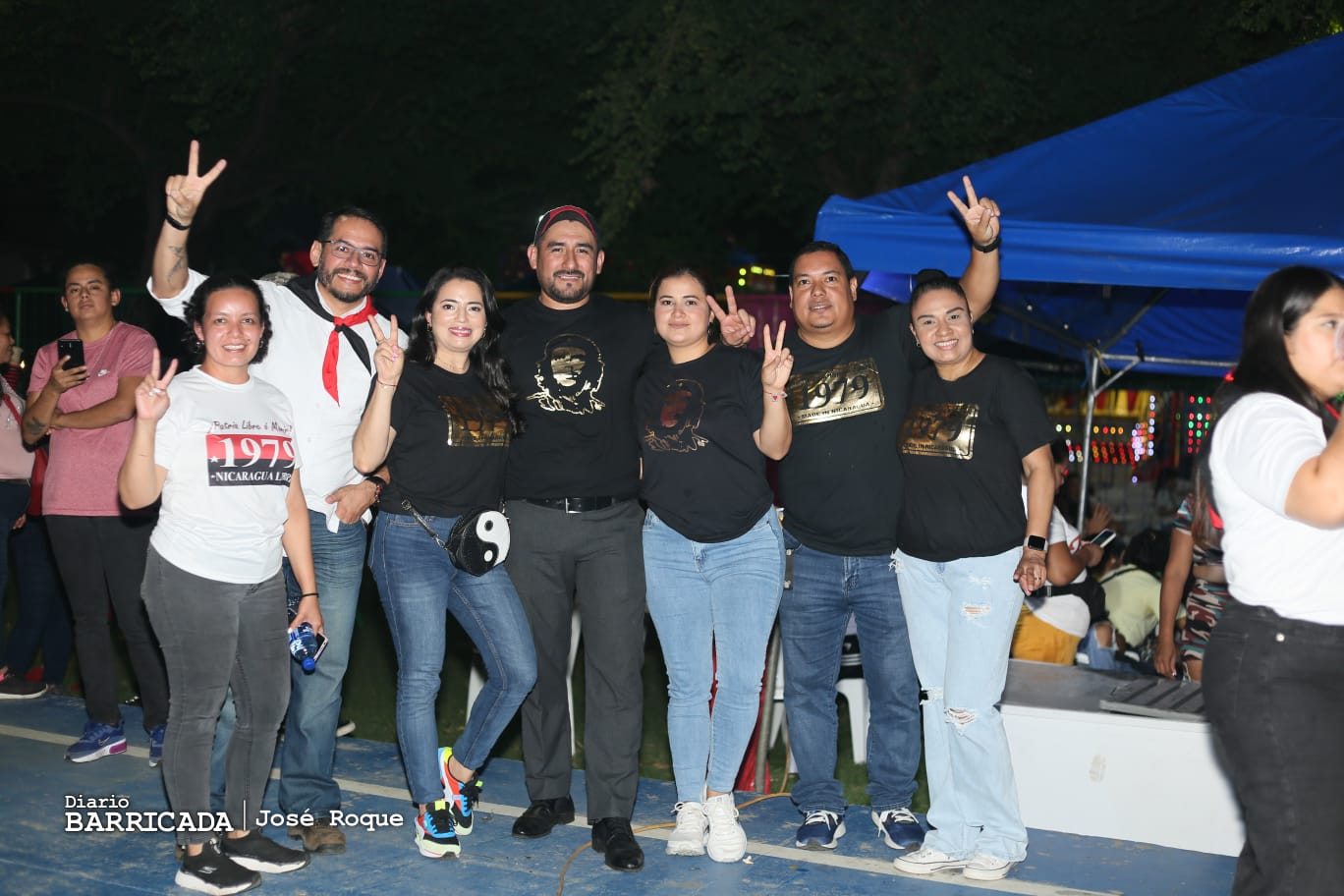 Celebran alegres vigilias 44/19 en Nicaragua