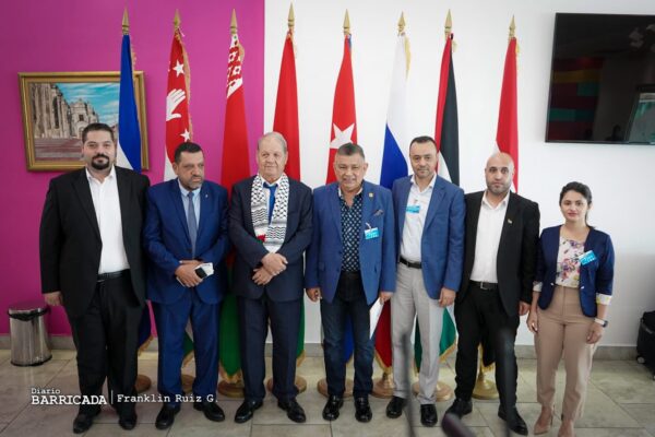 Arriba a Nicaragua delegación del Gobierno Palestino para celebrar el 44/19 de la Revolución Popular Sandinista.