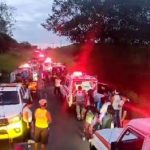 Accidente vial deja unos 20 migrantes heridos en Costa Rica
