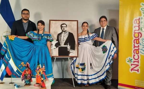 Exitosa participación de Nicaragua en conversatorio que celebra la cultura y poesía en Moscú