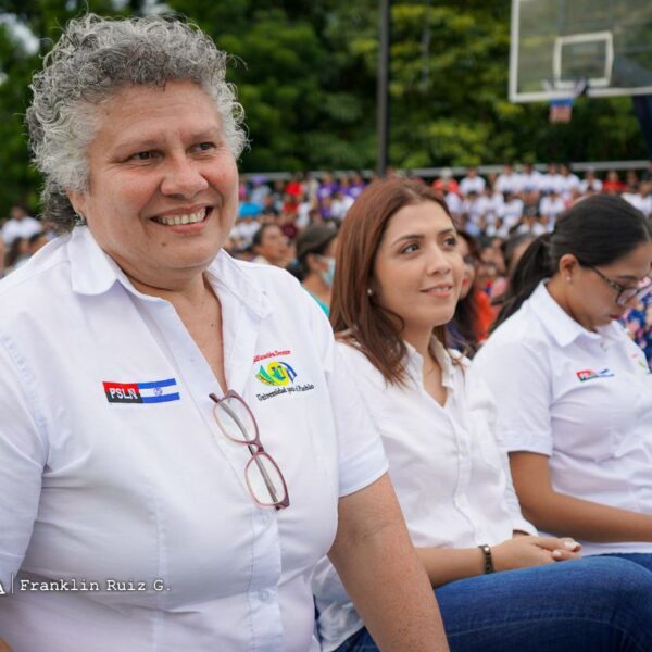 Foto de Toma de posesión de autoridades de la Universidad Casimiro Sotelo