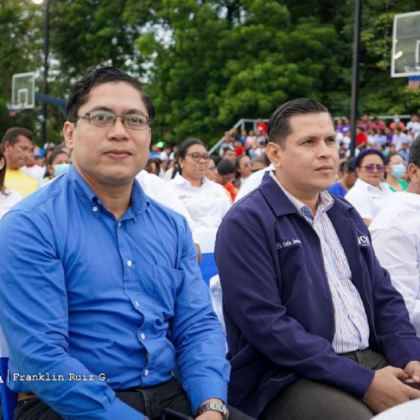 Foto de Toma de posesión de autoridades de la Universidad Casimiro Sotelo