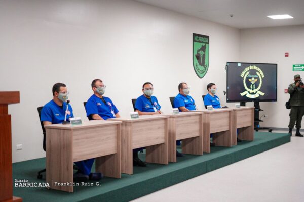 Innovación Médica: Lanzamiento de Avanzado Sistema Quirúrgico en el Hospital Militar