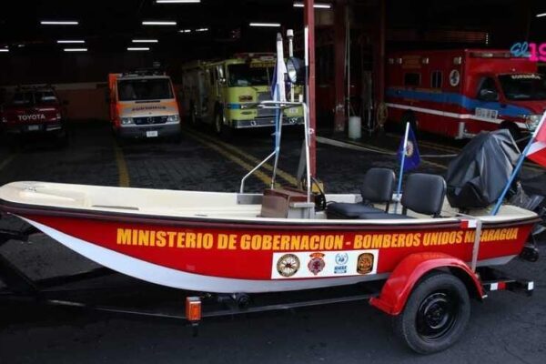 Nuevo hito en seguridad: Bomberos inaugura Estación 183 con lancha para rescate acuático en Boca de Sábalos