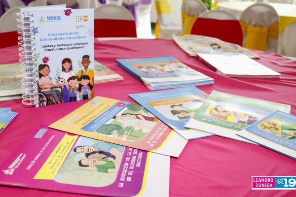 Consejerías de las Comunidades Educativas fortalecen conocimientos en el 7mo foro internacional para promover valores con las familias nicaragüenses