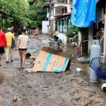 Huracán Lidia deja un muerto en su paso por oeste de México