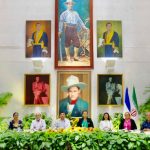 Gobierno de China y Nicaragua Benefician a Estudiantes con Kit Tecnológico