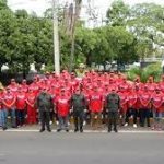 Ejército de Nicaragua entrega nuevos uniformes a jugadores de los Dantos