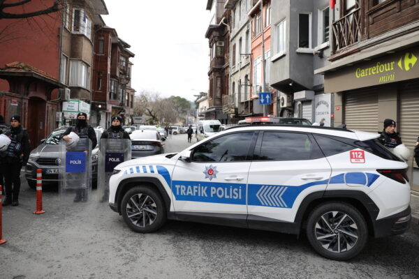 Un hombre toma como rehenes a empleados de una fábrica de la empresa estadounidense Procter & Gamble en Turquía