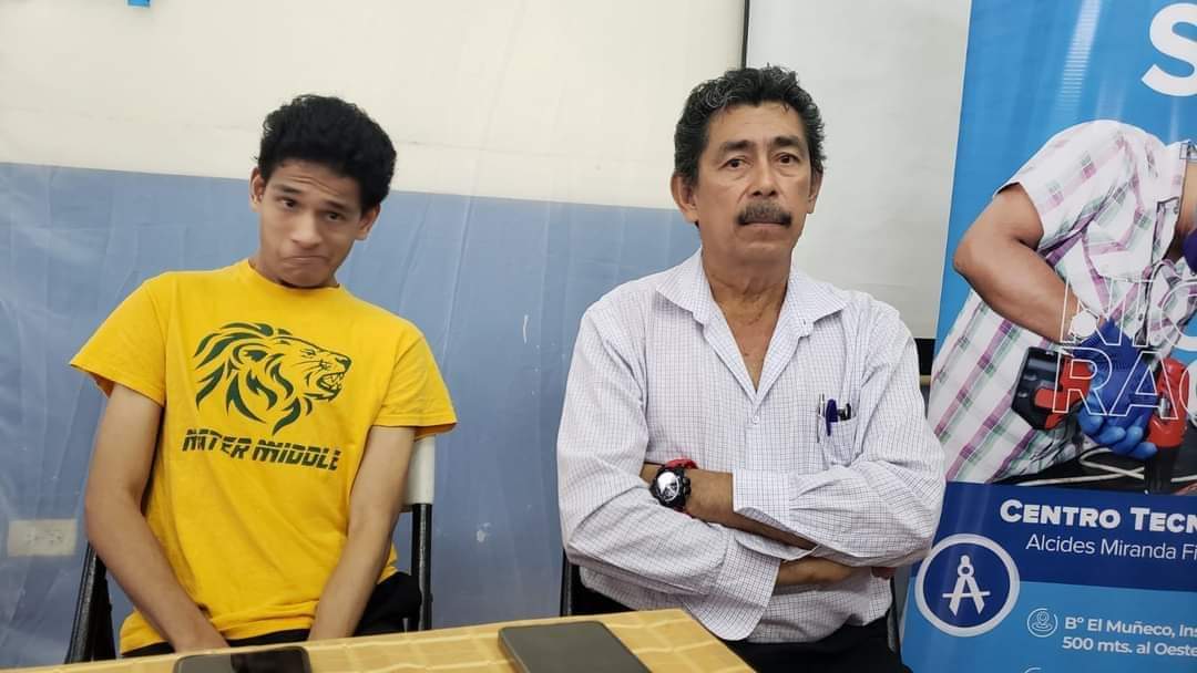 La Inspiradora Historia de Alex Enrique y su Padre, Don Alejandro