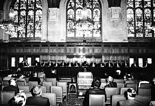 Sentencia de Corte Mundial sobre Israel y Fallo de 1986 contra Estados Unidos en el caso de Nicaragua