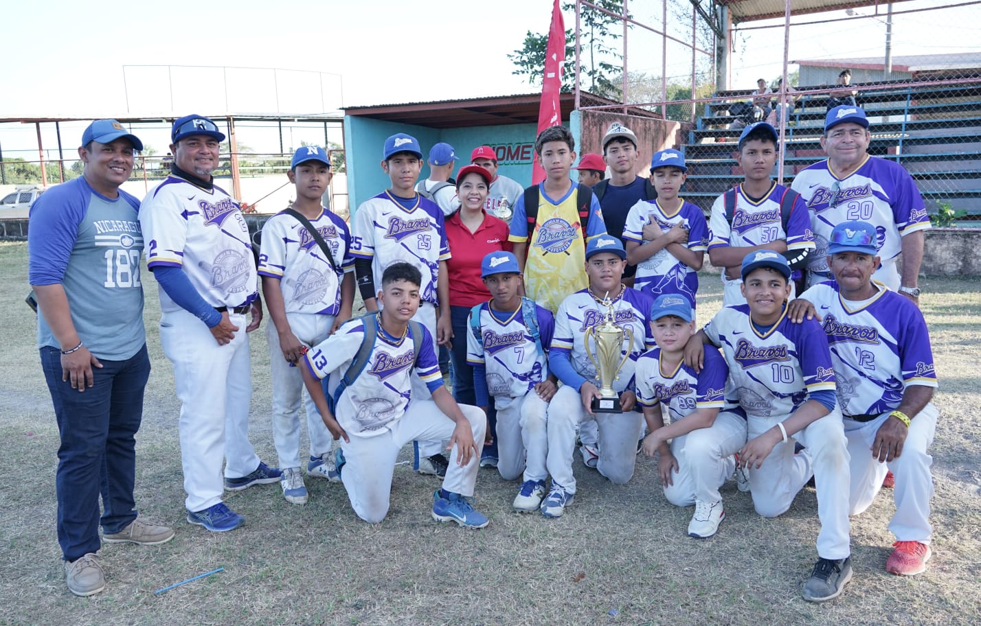 Claro promueve el deporte en jóvenes nicaragüenses  