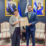 Delegación nicaragüense participa en encuentro con Ministra de Cultura de El Salvador