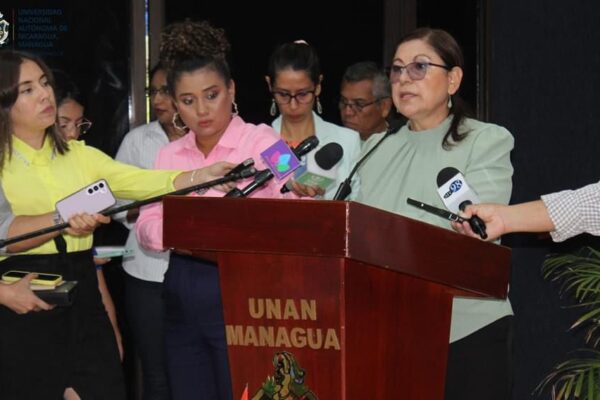 UNAN Managua y Embajada de Rusia conmemoran 80 años de la liberación de Leningrado