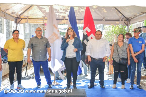 Familias del Barrio Camilo Ortega disfrutan de calles nuevas
