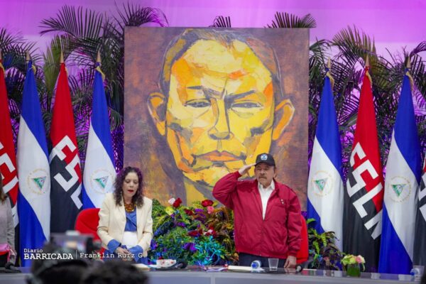 Copresidenta Rosario Murillo destaca respaldo del pueblo a la paz y la unidad en estudio de MyR