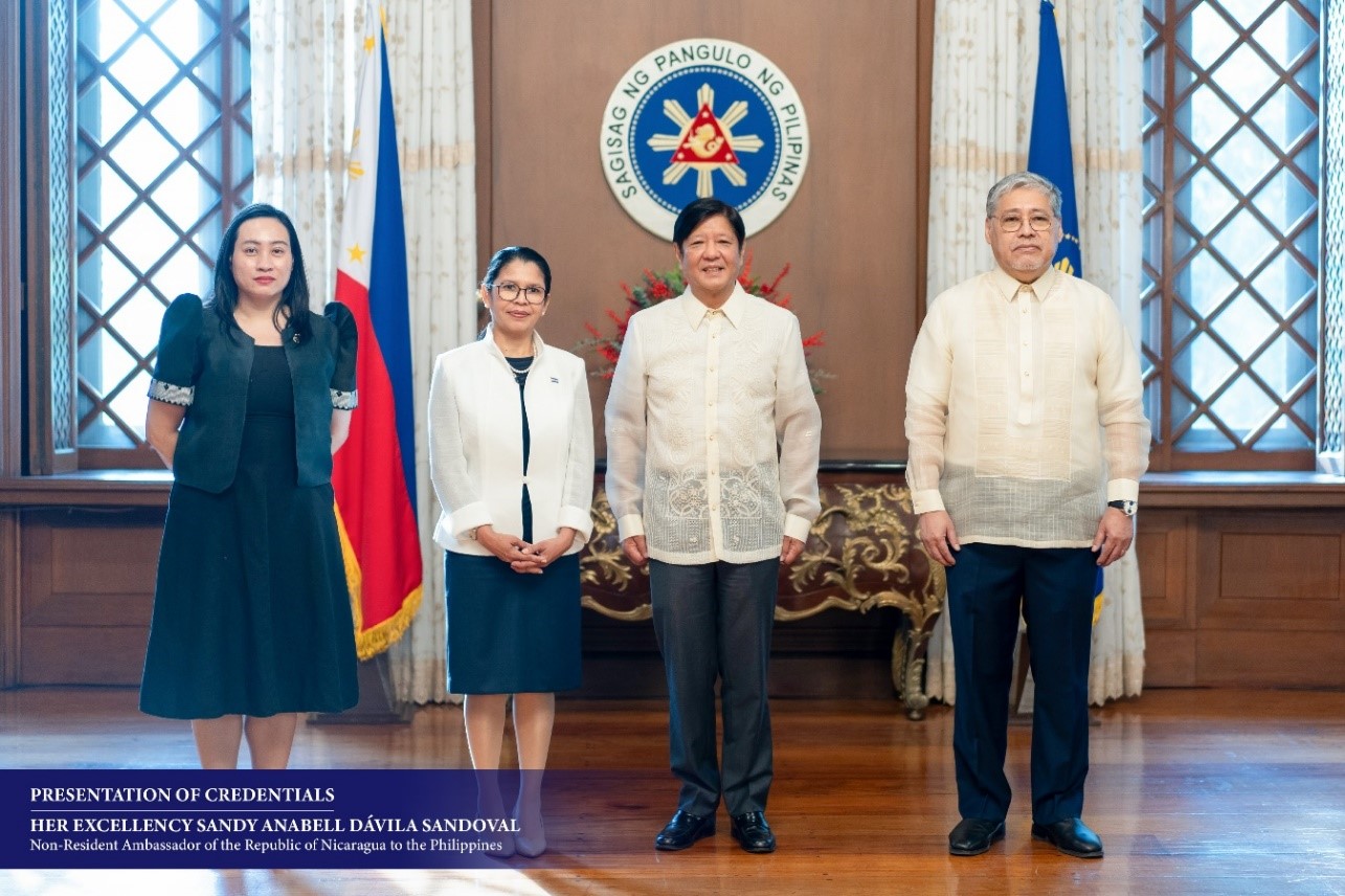 Representante de Nicaragua presenta cartas credenciales ante el Gobierno de Filipinas