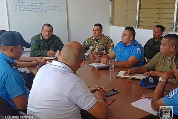 Fortalecimiento de la seguridad fronteriza: Ejército de Nicaragua en reunión interinstitucional
