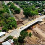 Con nuevo puente León fortalece conectividad