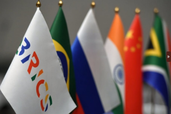 Líderes mundiales elogian principios chinos de coexistencia pacífica