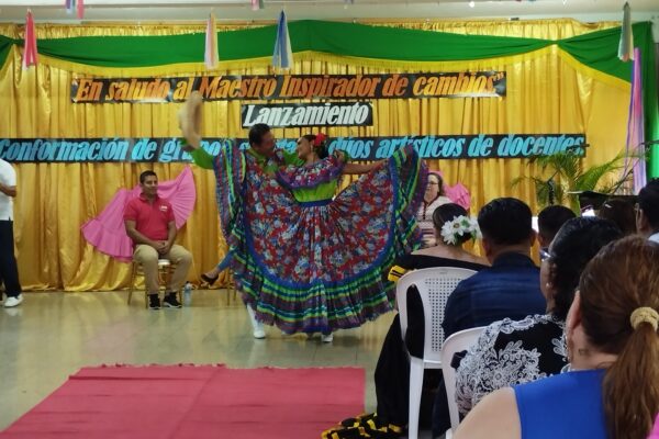 MINED inicia Proyecto de Grupos Artísticos para Docentes