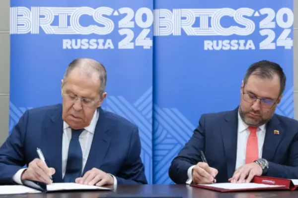 Rusia y Venezuela firman acuerdo para contrarrestar efectos de las sanciones