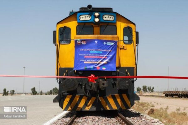 China e Irán ponen en marcha una ruta ferroviaria histórica