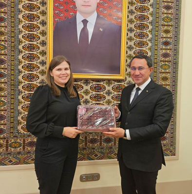 Delegación Nicaragüense realiza   intercambio cultural y económico en Turkmenistán