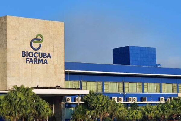 Cuba presenta novedosos equipos y dispositivos médicos