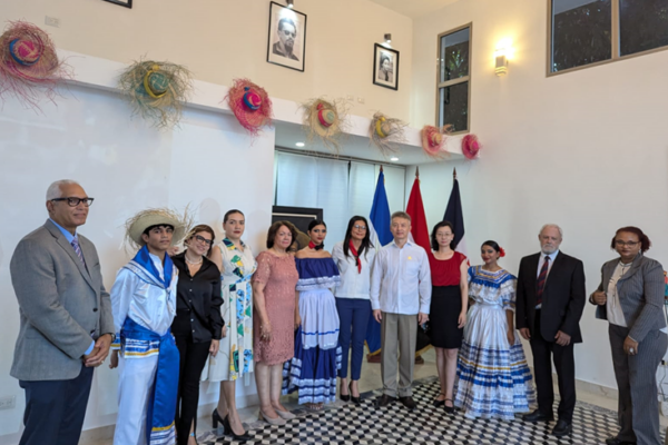 Delegación nicaragüense festeja el 45º Aniversario del Triunfo de la Revolución Popular Sandinista en Republica Dominicana