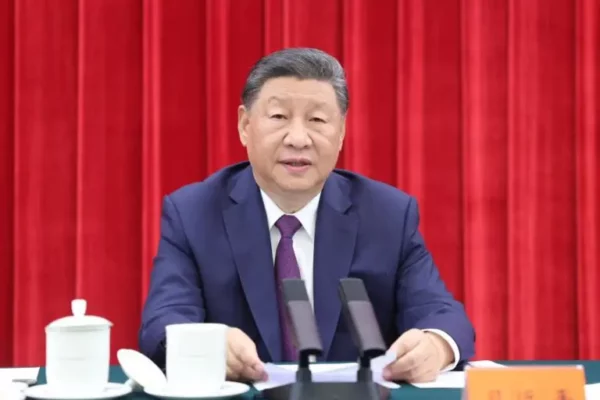 Xi Jinping llama a fortalecer el socialismo con características chinas