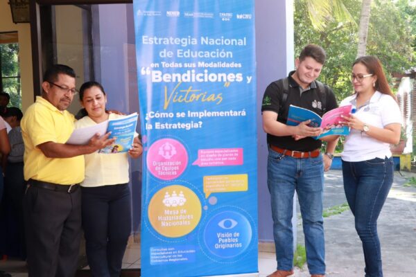 Gobierno avanza en Estrategias de Educación
