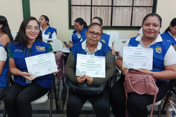Servidores públicos de Nicaragua culminan curso de Educación Integral de la Sexualidad