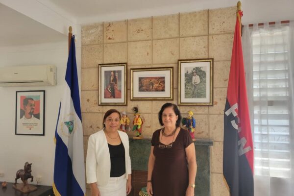 Delegación nicaragüense participó en conversatorio sobre Rubén Darío y su legado inmortal en Cuba