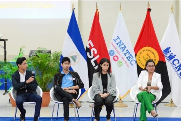 En victorias, avanza nueva estrategia de Educación