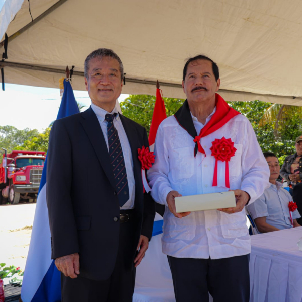 Foto de Galería Fotográfica del inicio de la construcción del puente Mulukuku en la Región Autónoma de la Costa Caribe Norte