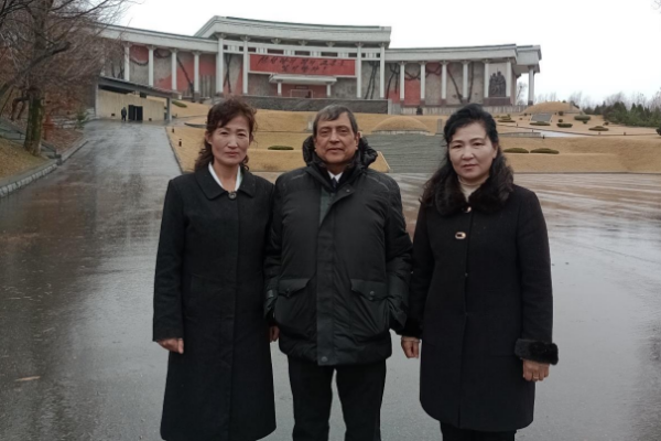 Embajador de Nicaragua Visita el Museo Histórico del Distrito Sinchon en la RPD de Corea