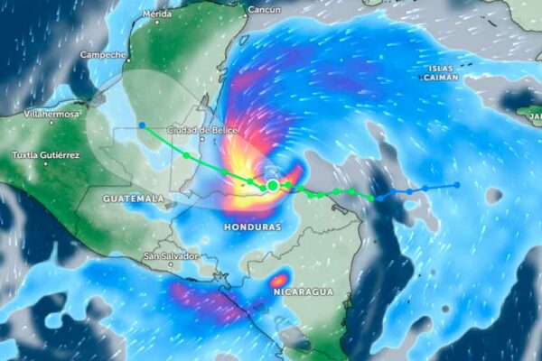 El Salvador con afectaciones de tormenta Sara