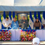Ejército de Nicaragua rinde homenaje a Gaspar García Laviana en el Mausoleo del Héroe Nacional