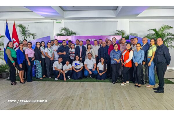 Más de 28 mil becas universitarias disponibles para nicaragüenses en 2025