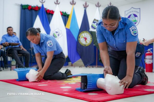Fortalecen capacidades de servidores públicos de Migración y Extranjería en atención prehospitalaria