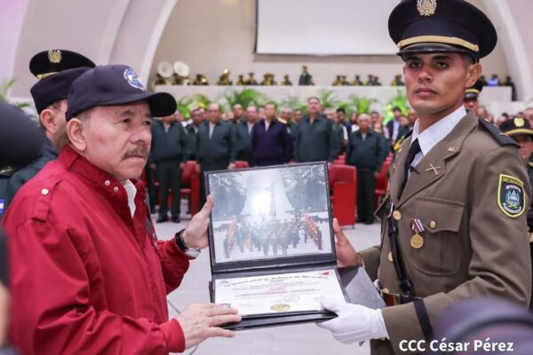 XXIX graduación del Ejército de Nicaragua en honor al legado del Comandante Germán Pomares Ordóñez