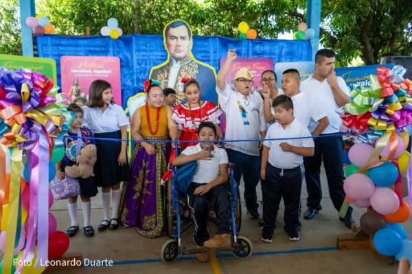 Escuela de educación especial Melania Morales da inicio al año escolar 2025 con inclusión y avances revolucionarios