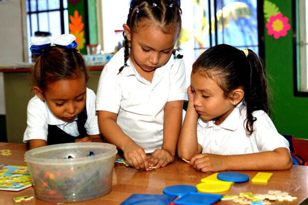 Nicaragua lista para el Año Escolar 2025: 500 mil bonos presidenciales transformarán la educación inicial y primaria