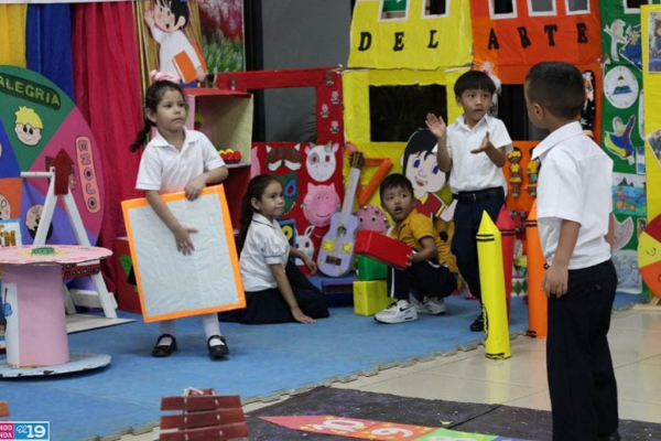 500 Mil Niñas y Niños recibirán  bono para la compra de utiles escolares