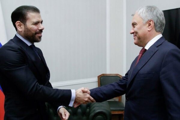 Compañero Laureano Ortega se reúne con el camarada Viacheslav Volodin, presidente de la Duma
